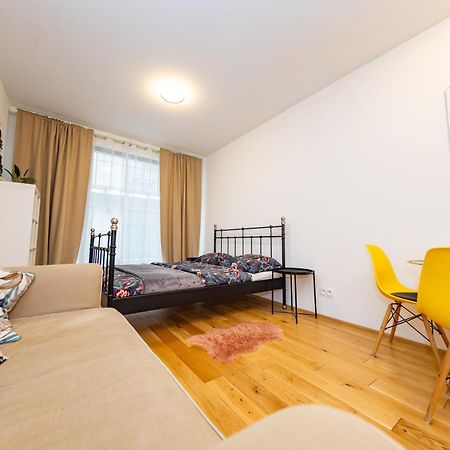 Lovely Studio Apartment, Free Parking 1,55 Hight Praga Exterior foto